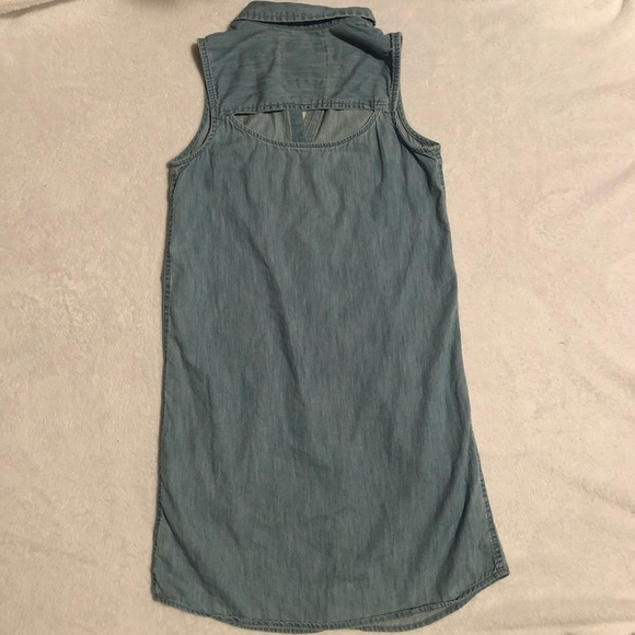 SO Sleeveless Button Down Denim Dress - Picture 2 of 5